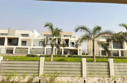 Townhouse - 5 Bedrooms - 4 Bathrooms for sale in Moon Residences - Fifth Square - The 5th Settlement - New Cairo City - Cairo