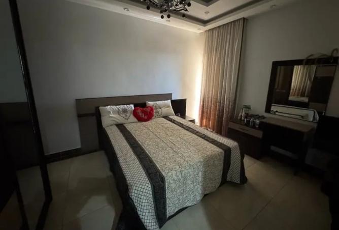 8010976 - Property Image 2