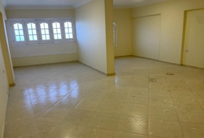 8441984 - صورة العقار 3