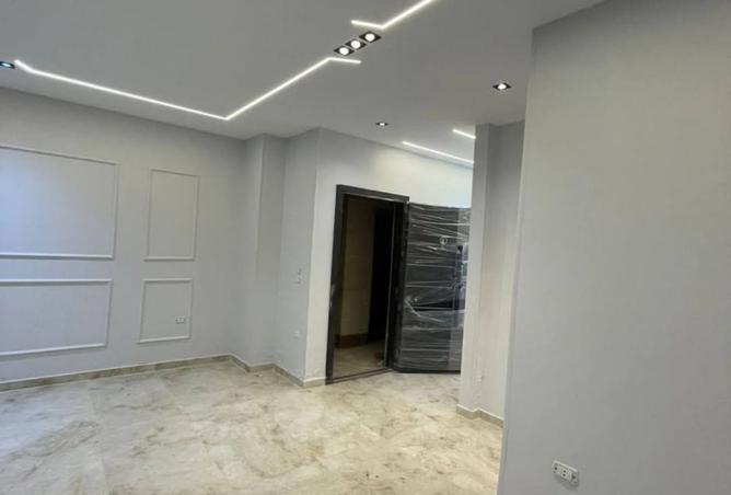 8272464 - Property Image 2