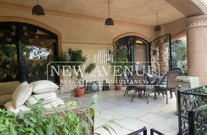 فيلا - 7 غرف نوم - 5 حمامات للبيع في حى جنوب الاكايمية - مدينة القاهرة الجديدة - القاهرة