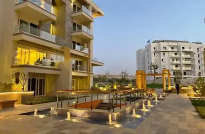 Apartment - 2 Bedrooms - 2 Bathrooms for sale in Mountain View iCity - 5th Settlement Compounds - The 5th Settlement - New Cairo City - Cairo