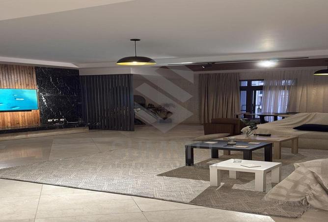 8066273 - Property Image 2