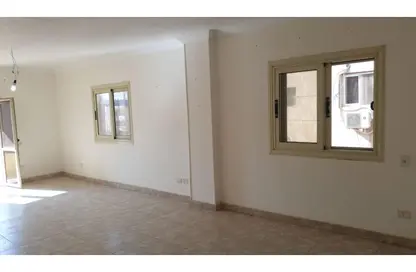 Apartment - 3 Bedrooms - 2 Bathrooms for rent in 5th District - Sheikh Zayed City - Giza