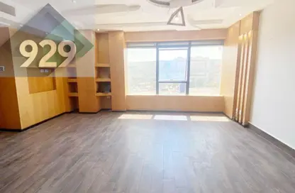 Office Space - Studio - 1 Bathroom for rent in V90 - North Teseen St. - The 5th Settlement - New Cairo City - Cairo
