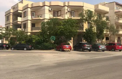 Apartment - 2 Bedrooms - 1 Bathroom for sale in Al Ekhshedy St. - El Banafseg 7 - El Banafseg - New Cairo City - Cairo