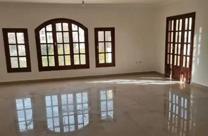 Apartment - 4 Bedrooms - 3 Bathrooms for rent in Mostafa Kamel Axis - The 1st Settlement - New Cairo City - Cairo