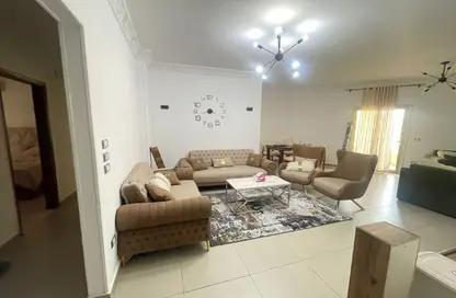 شقة - 3 غرف نوم - 2 حمامات للايجار في عمارات البنفسج - البنفسج - مدينة القاهرة الجديدة - القاهرة