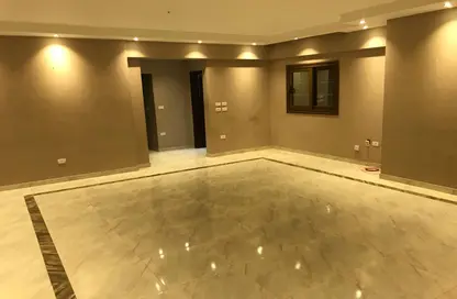 Apartment - 3 Bedrooms - 2 Bathrooms for rent in East The Academy - New Cairo City - Cairo