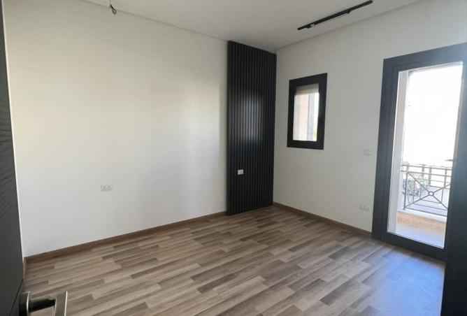 8355684 - صورة العقار 2