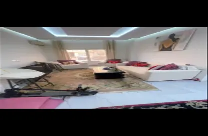 Apartment - 2 Bedrooms - 1 Bathroom for sale in Degla Gardens - Hadayek October - 6 October City - Giza