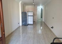 شقة - 3 غرف نوم - 2 حمامات for للايجار in شارع الأمير عبد الحليم - جناكليس - حي شرق - الاسكندرية