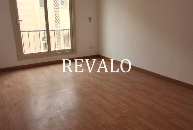 8112403 - Property Image 3