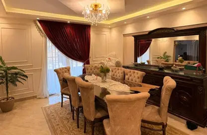 Apartment - 3 Bedrooms - 2 Bathrooms for sale in Helmy Hassan Ali St. - 8th Zone - Nasr City - Cairo