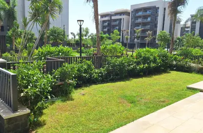 Apartment - 2 Bedrooms - 2 Bathrooms for sale in Madinaty - Cairo