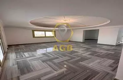 Apartment - 4 Bedrooms - 3 Bathrooms for sale in Abou Bakr Al Sedeek St. - El Mahkama Square - Heliopolis - Masr El Gedida - Cairo