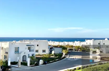 شاليه - 2 غرف نوم - 2 حمامات للبيع في ماونتن فيو راس الحكمة - راس الحكمة - الساحل الشمالي
