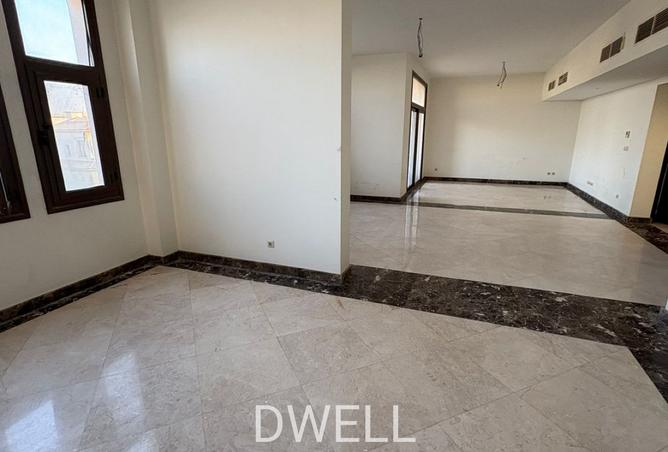 8091833 - Property Image 2