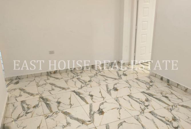 8432390 - Property Image 3