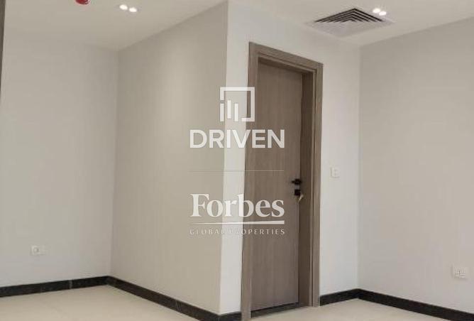 8560075 - Property Image 3