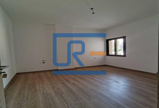 8150415 - Property Image 2