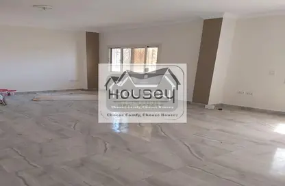 Apartment - 3 Bedrooms - 2 Bathrooms for sale in South Investors Area - New Cairo City - Cairo