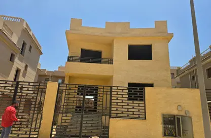 Villa - 7+ Bedrooms - 6 Bathrooms for sale in Zeraeyin Compound - 6 October Compounds - 6 October City - Giza