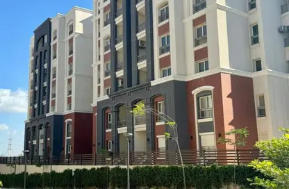Apartment - 3 Bedrooms - 3 Bathrooms for sale in Alex West - Alexandria Compounds - Alexandria Apartment - 3 Bedrooms - 3 Bathrooms for sale in Alex West - Alexandria Compounds - Alexandria