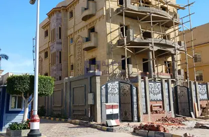 Apartment - 4 Bedrooms - 3 Bathrooms for sale in West Somid - 6 October City - Giza