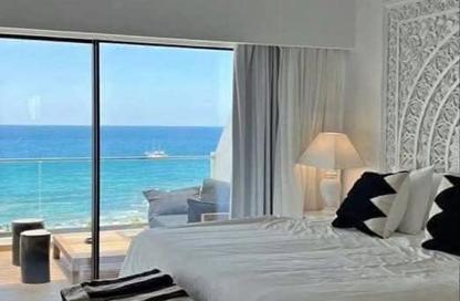 Chalet - 2 Bedrooms - 2 Bathrooms for sale in Sea View - Ras Al Hekma - North Coast