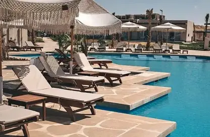 شاليه - 3 غرف نوم - 3 حمامات للبيع في دايركشن وايت - راس الحكمة - الساحل الشمالي