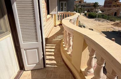 Apartment - 3 Bedrooms - 1 Bathroom for sale in Farrah 1 - Sidi Abdel Rahman - North Coast
