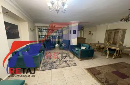 Apartment - 4 Bedrooms - 2 Bathrooms for rent in Abbas Al Akkad St. - 1st Zone - Nasr City - Cairo