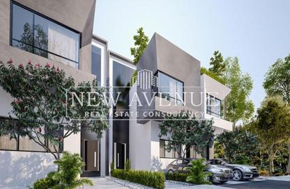Townhouse - 3 Bedrooms - 4 Bathrooms for sale in Eastshire compound - 5th Settlement Compounds - The 5th Settlement - New Cairo City - Cairo