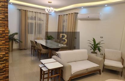 Apartment - 3 Bedrooms - 3 Bathrooms for rent in El Yasmeen 4 - El Yasmeen - New Cairo City - Cairo
