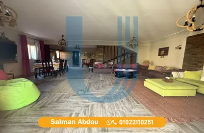 فيلا - 5 غرف نوم - 2 حمامات للبيع في مرسيليا بيتش 3 - مرسيليا - مركز الحمام - الساحل الشمالي