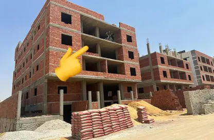 Apartment - 3 Bedrooms - 2 Bathrooms for sale in Bait Alwatan - The 5th Settlement - New Cairo City - Cairo