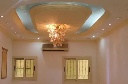 مكتب عمل جماعي - استوديو - 3 حمامات للايجار في الحي الثالث - التجمع الخامس - مدينة القاهرة الجديدة - القاهرة