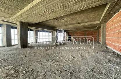 Office Space - Studio - 6 Bathrooms for rent in One Golden Square Mall - The 5th Settlement - New Cairo City - Cairo