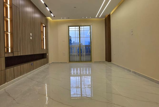 8301327 - Property Main Image