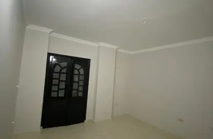 شقة - 3 غرف نوم - 2 حمامات للايجار في البوابة الاولي - خوفو - حدائق الاهرام - الجيزة