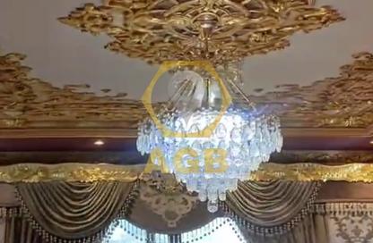 شقة - 3 غرف نوم - 3 حمامات للبيع في شارع بورسعيد - العيني - حي السيده زينب - القاهرة