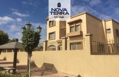Villa - 6 Bedrooms - 7 Bathrooms for sale in Rayhana Compound - Al Wahat Road - 6 October City - Giza