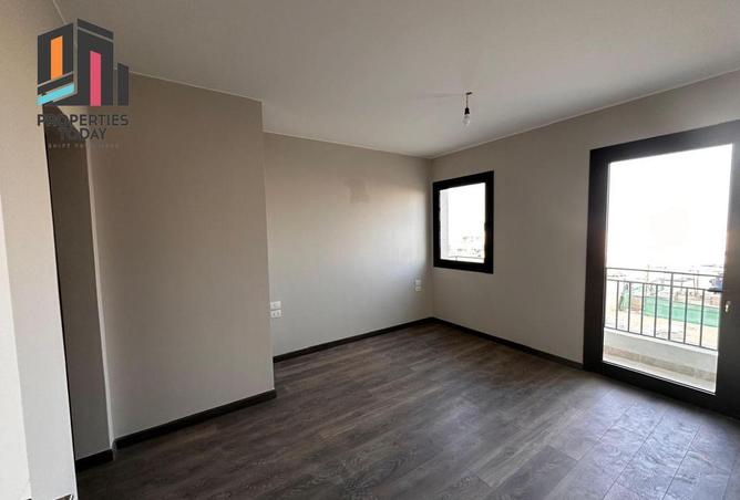 8482215 - Property Image 2