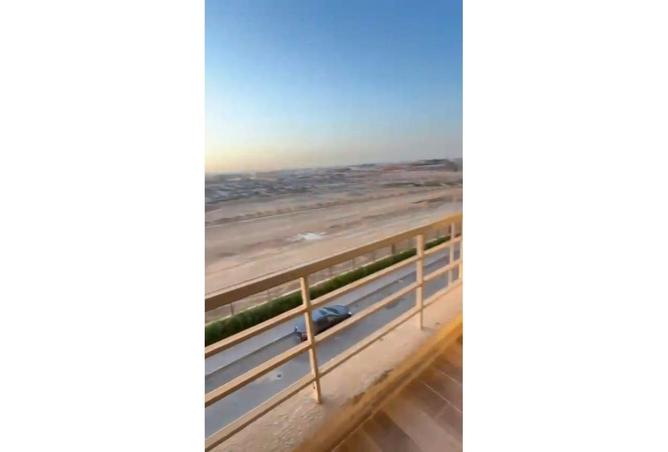 8073197 - Property Image 3