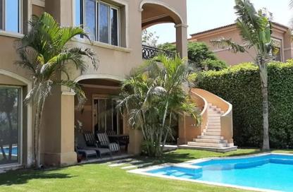 Villa - 5 Bedrooms - 4 Bathrooms for sale in Royal City - Sheikh Zayed Compounds - Sheikh Zayed City - Giza