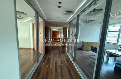 طابق كامل - استوديو - 6 حمامات للايجار في شارع مجمع البنوك - شارع التسعين الجنوبي - التجمع الخامس - مدينة القاهرة الجديدة - القاهرة