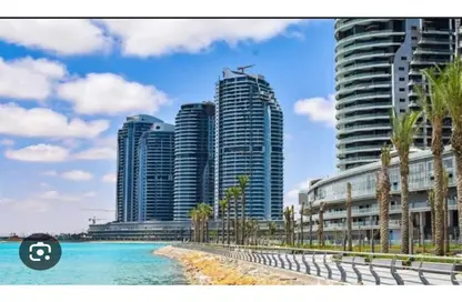 Chalet - 2 Bedrooms - 2 Bathrooms for sale in North Edge Towers - New Alamein City - Al Alamein - North Coast
