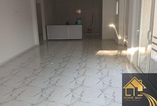 8464704 - Property Image 2