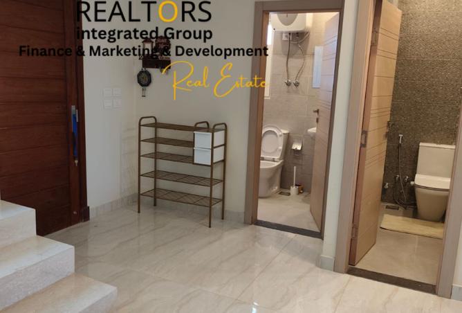 8325164 - Property Image 2